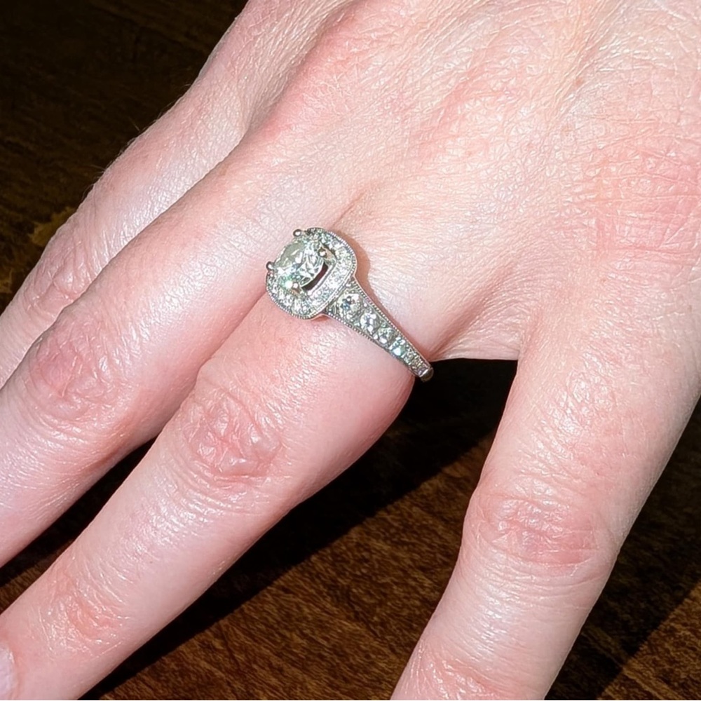 Elegant White Gold Diamond Engagement Ring